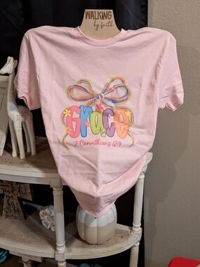 Grace Graphic Tee - Pink